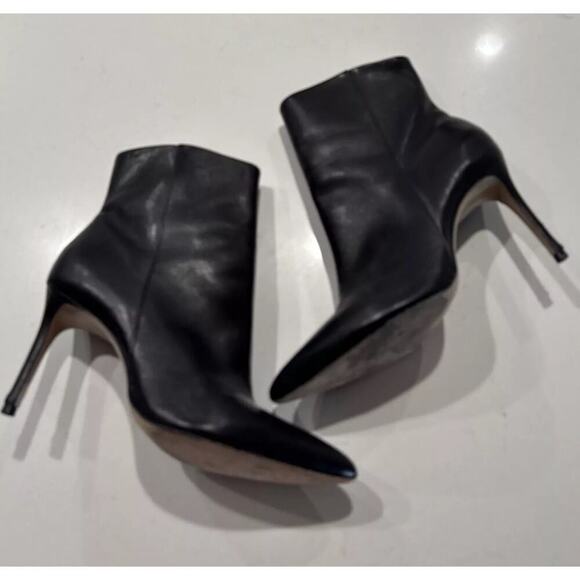 SCHUTZ Women’s Leather Pointed Toe Black Ankle Bootie Size 8.5 READ - Picture 1 of 16